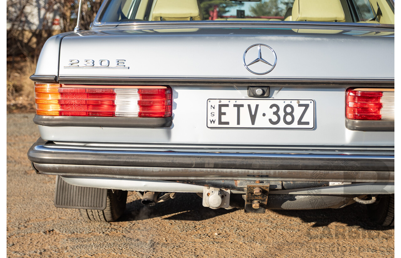 02/1984 Mercedes Benz 230E W123 4d Sedan Grey 2.3L