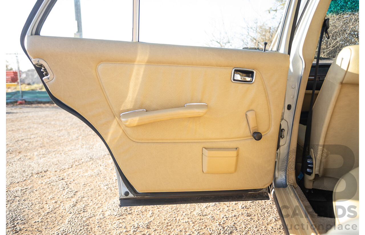 02/1984 Mercedes Benz 230E W123 4d Sedan Grey 2.3L