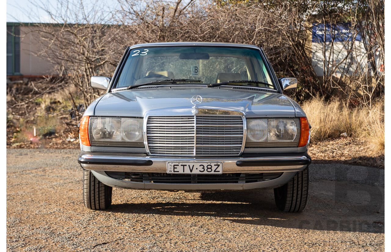 02/1984 Mercedes Benz 230E W123 4d Sedan Grey 2.3L
