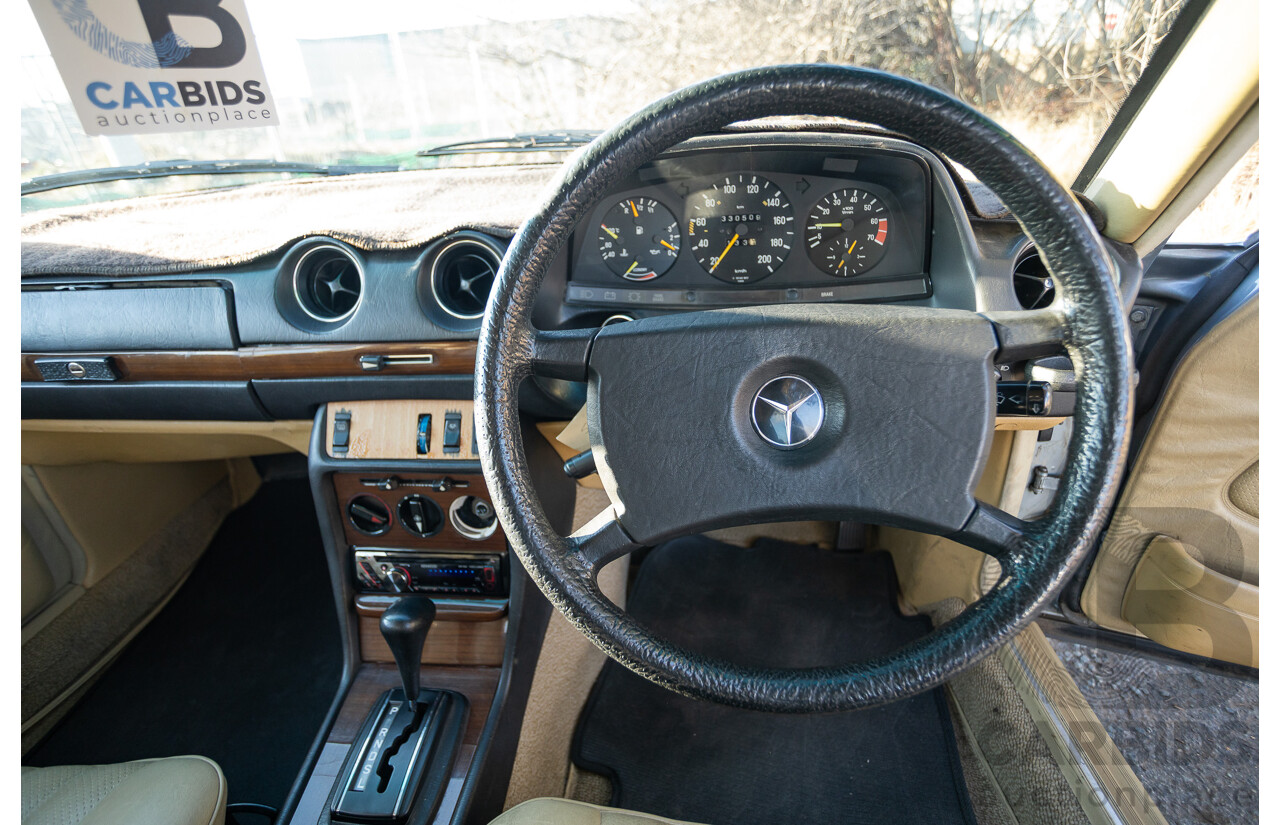 02/1984 Mercedes Benz 230E W123 4d Sedan Grey 2.3L