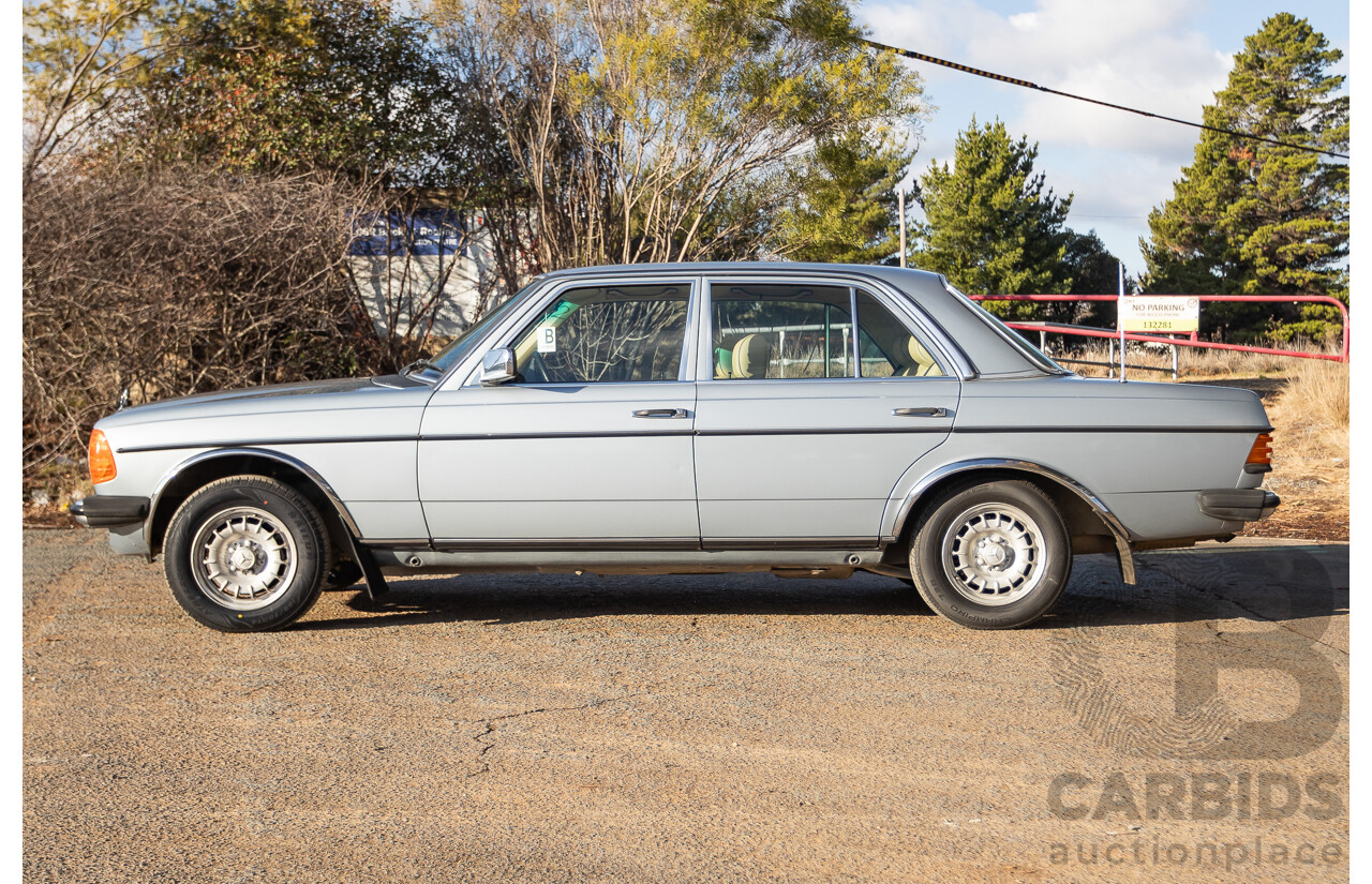02/1984 Mercedes Benz 230E W123 4d Sedan Grey 2.3L