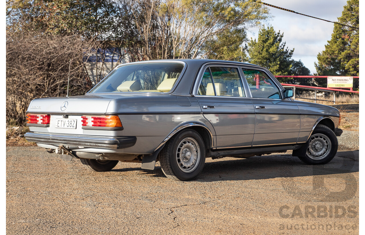 02/1984 Mercedes Benz 230E W123 4d Sedan Grey 2.3L