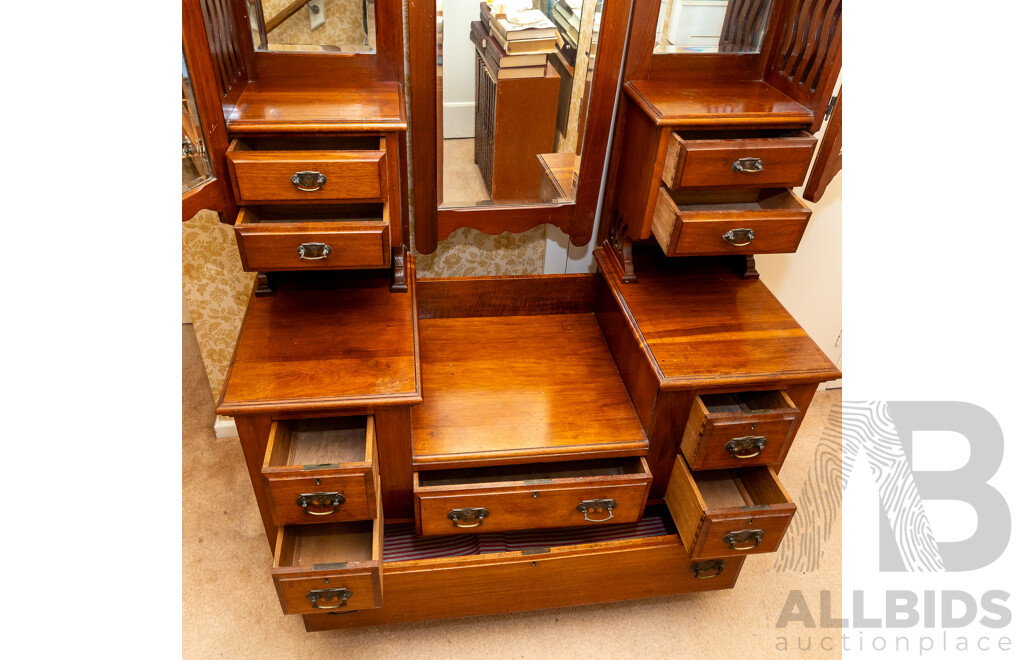 Edwardian Maple Mirrored Back Dresser