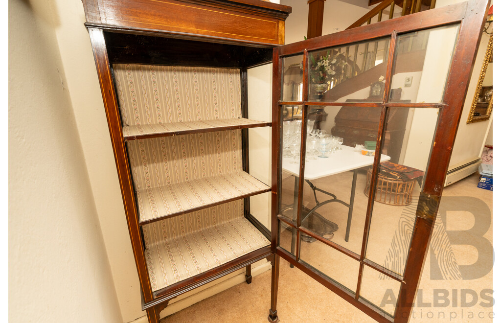 Edwardian Mahogany Vitrine Cabinet