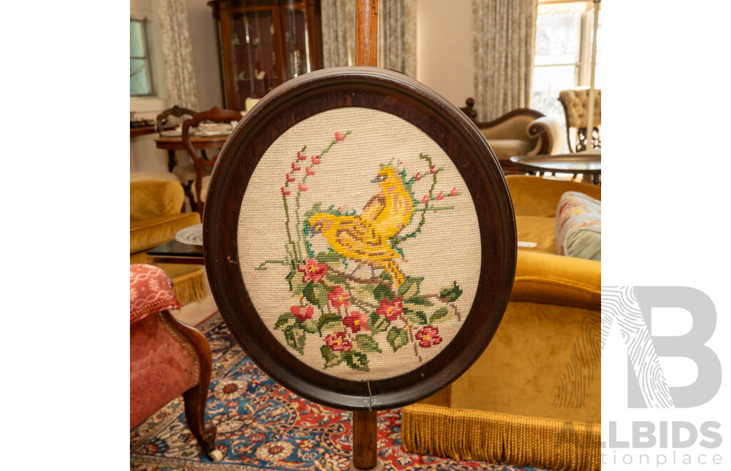 Early Victorian Walnut Pole Screen
