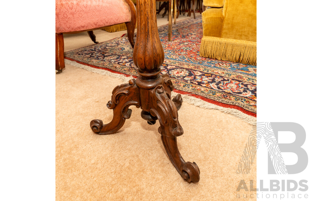 Early Victorian Walnut Pole Screen