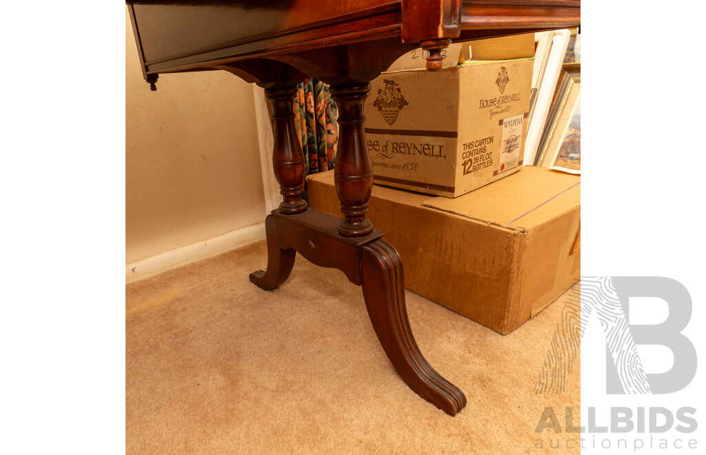 Queen Anne Style Five Drawer Ladies Desk