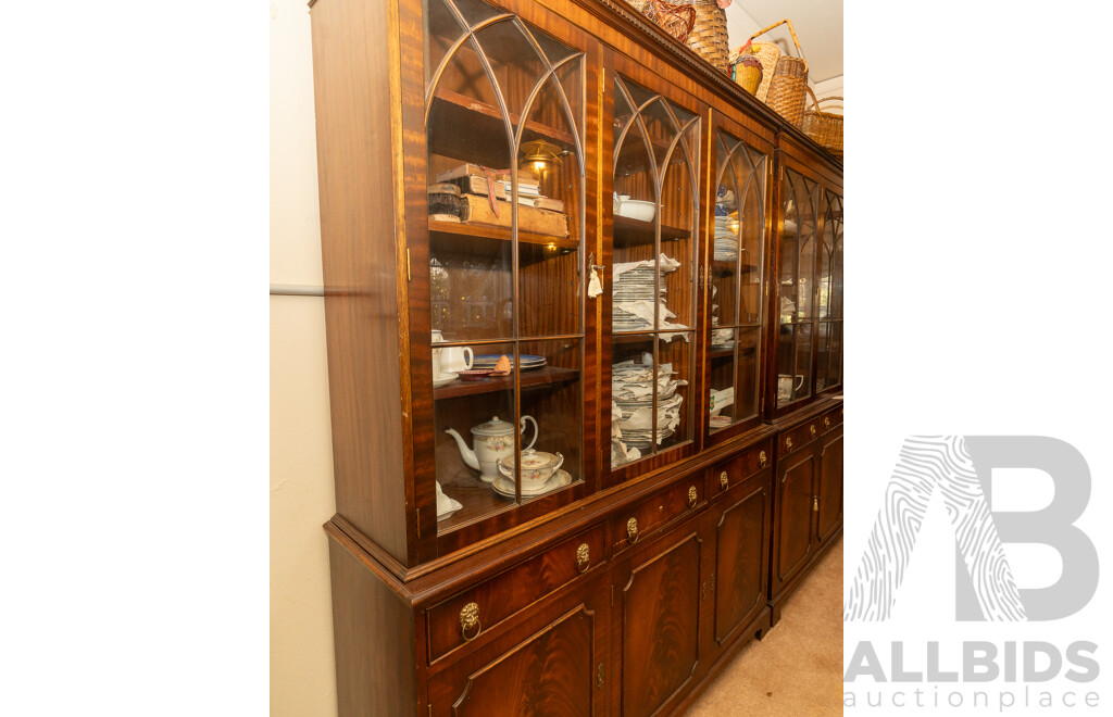 Georgian Style Bookcase on Cabinet Base