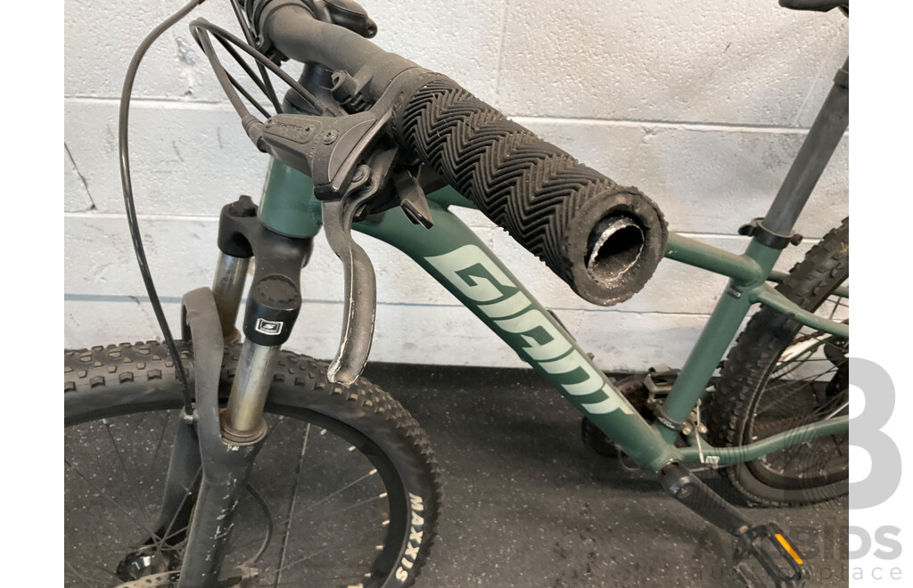 GIANT XS 27.5'' Talon Mountain Bike - Green