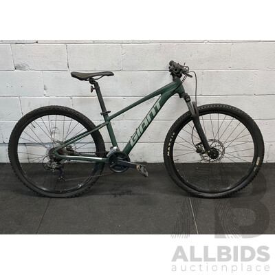 GIANT XS 27.5'' Talon Mountain Bike - Green
