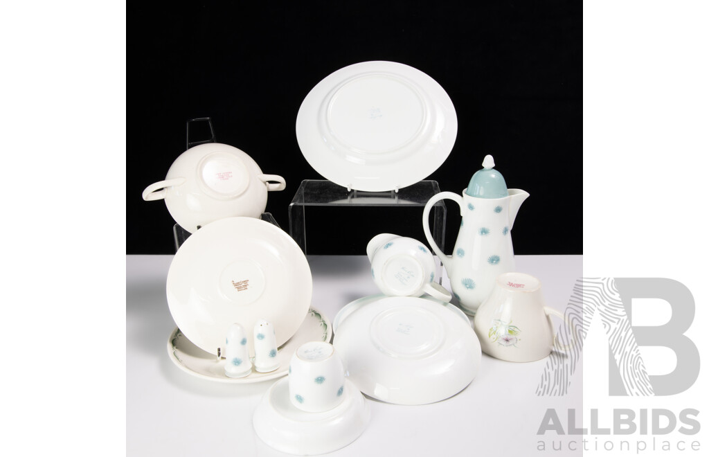Collection Vintage Susie Cooper Porcelain Including Nine Pieces in One O'clocks Pattern & Four Pieces in Parrot Tulip Pattern