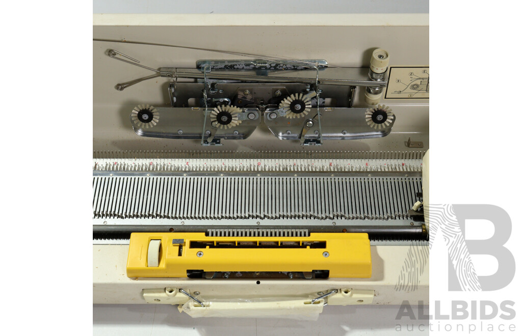 Japanese Made Singer Memomatic Knitting Machine Model 321