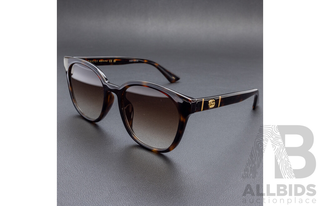 Gucci Havana Sunglasses, GG1122SA, Tortiseshell Frames with Smokey Brown Lenses