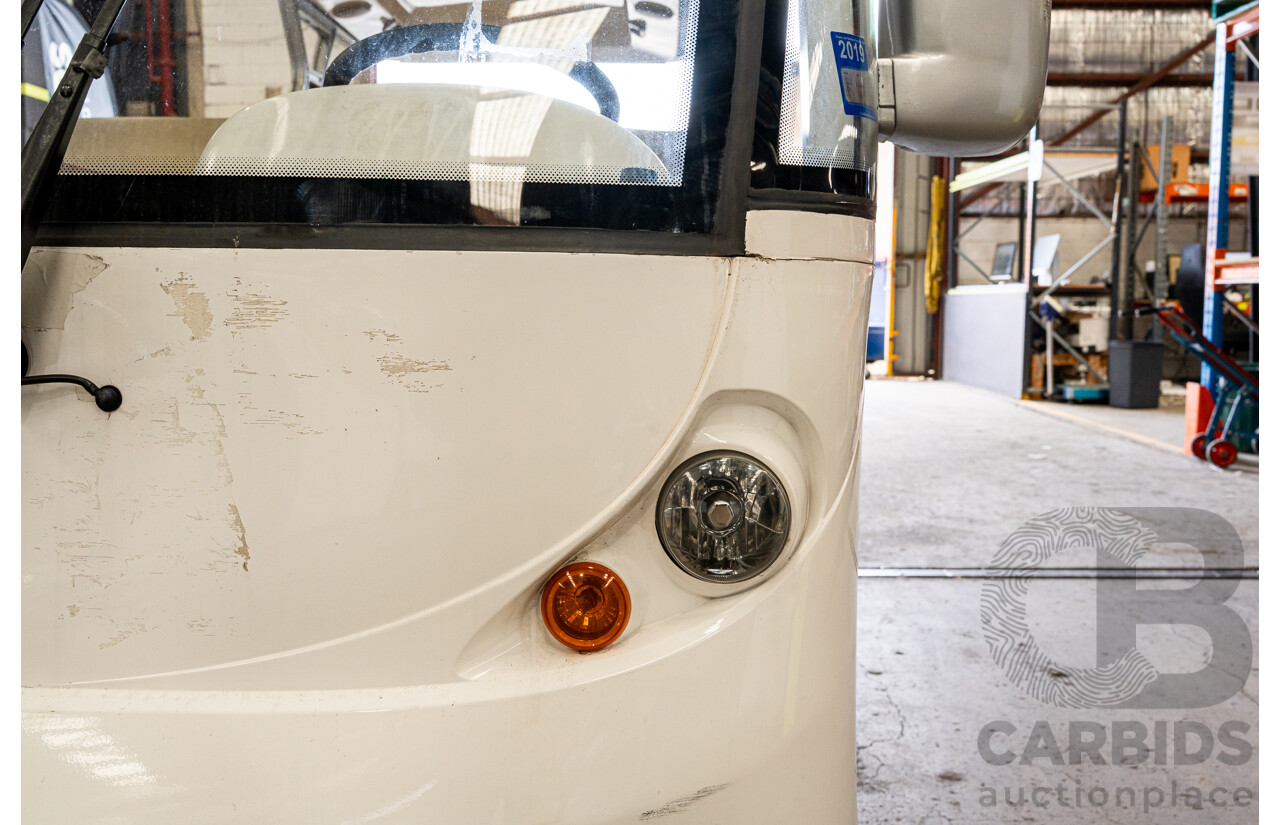 10/2013 EMC EG6118KA03 11 Person Electric Golf Cart Sightseeing Bus