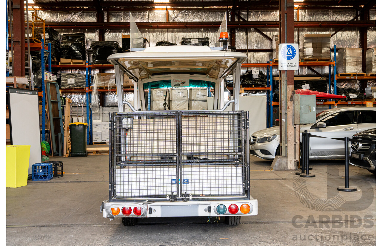 10/2013 EMC EG6118KA03 11 Person Electric Golf Cart Sightseeing Bus