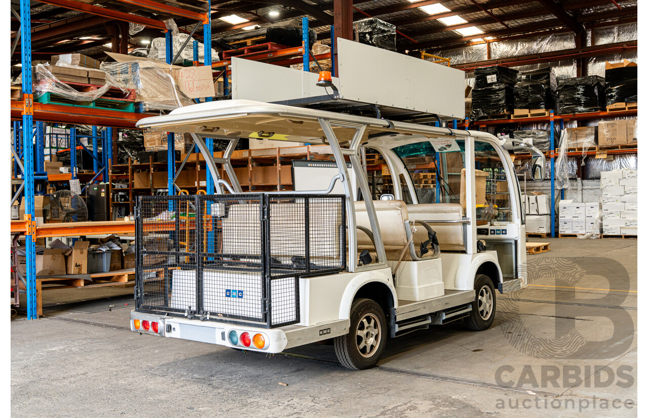 10/2013 EMC EG6118KA03 11 Person Electric Golf Cart Sightseeing Bus
