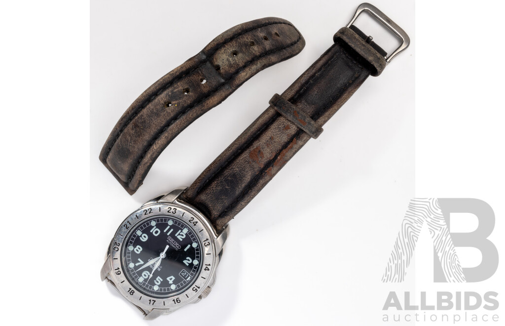 Seiko Sports Automatic WR 50 17 Jewels Vintage Watch, 7002-8059