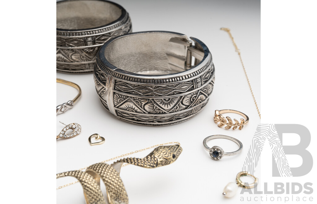 Collection of Gold/silver Tone Jewellery Items Including 1/20 9ct Hallmarked Bangle with Cz Gemstones