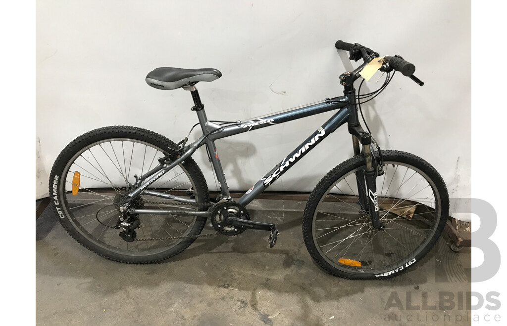 Schwinn Mesa 24 Speed Mountain Bike