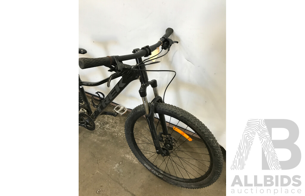 Trek Marlin 5 21-Speed Mountain Bike