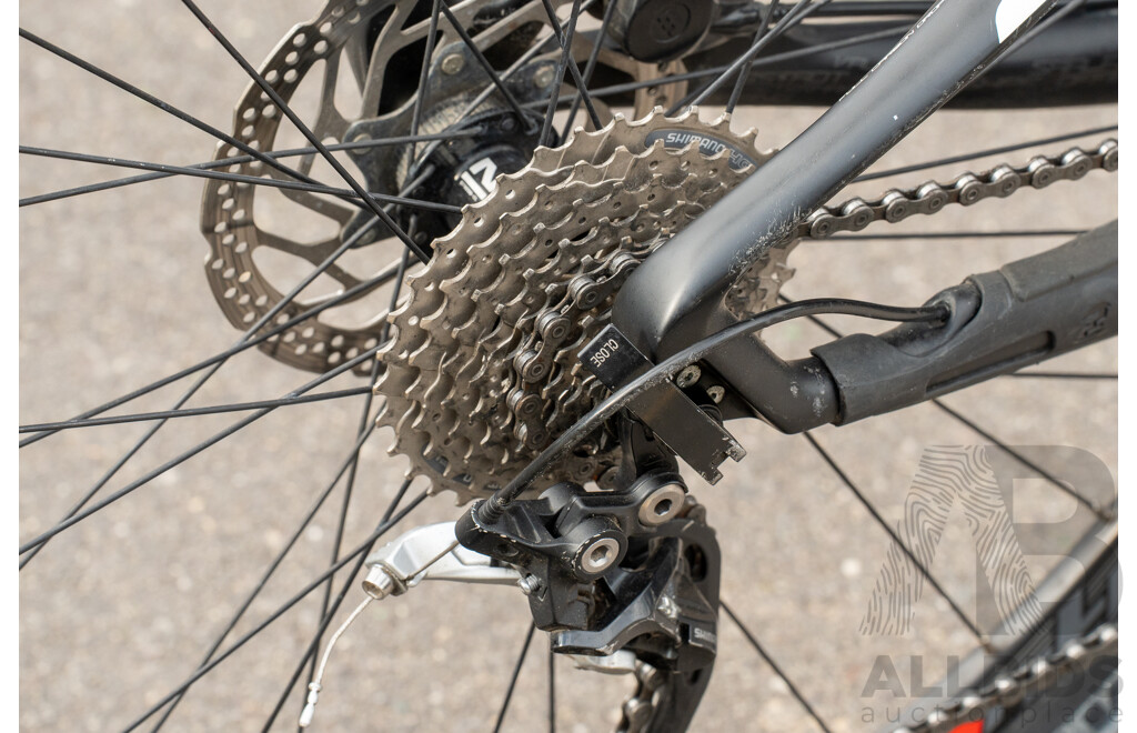 Focus Raven 18 Speed Mountain Bike