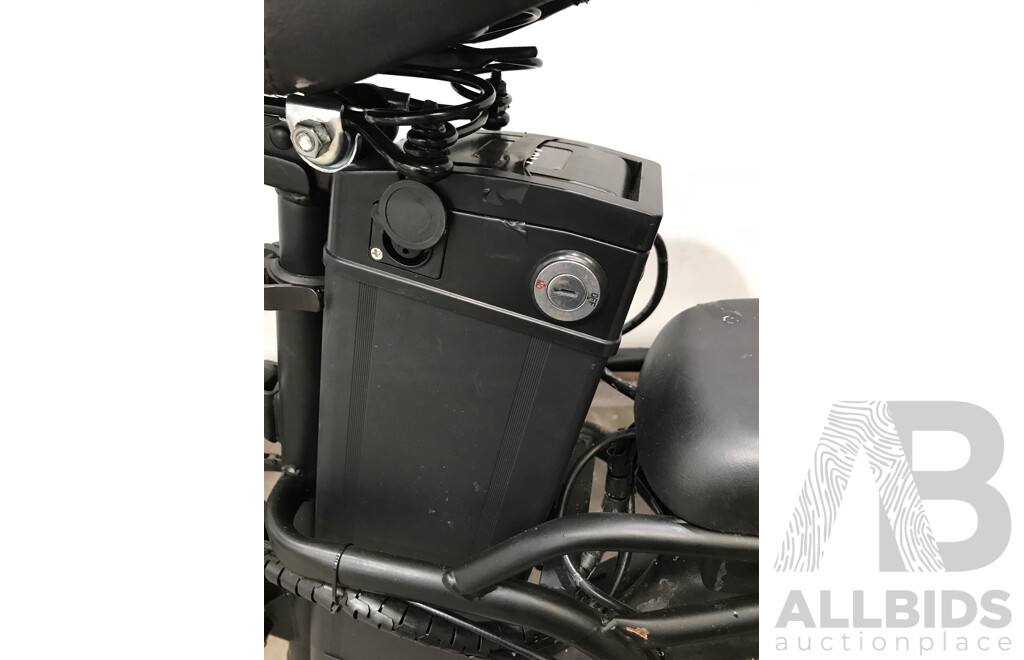 Black Foldable Single Speed Electric Bike