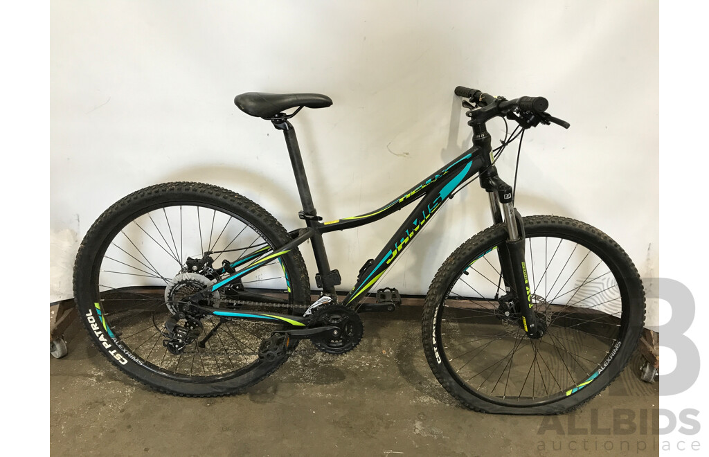 Jamis Helix 21 Speed Mountain Bike