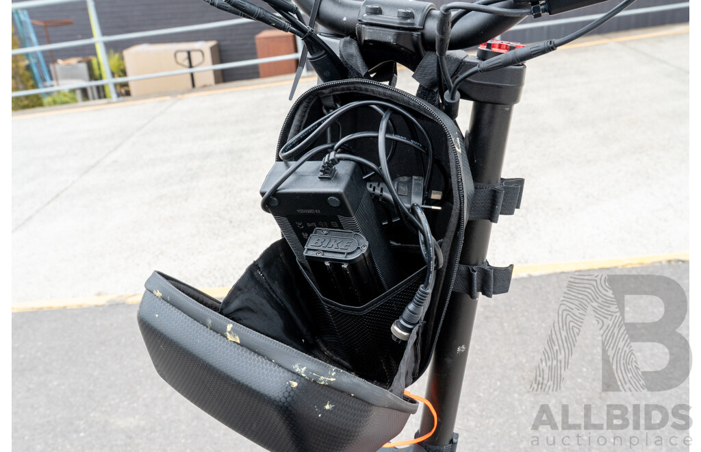 Kaabo Wolf Warrior Electric Scooter