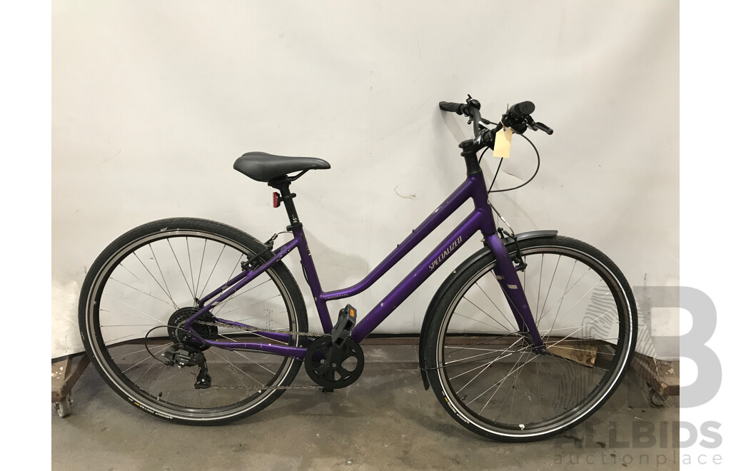 Specialized Crossroads 7 Speed Hybrid Bike
