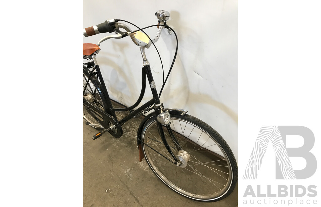 Black 7 Speed Cruiser Bike