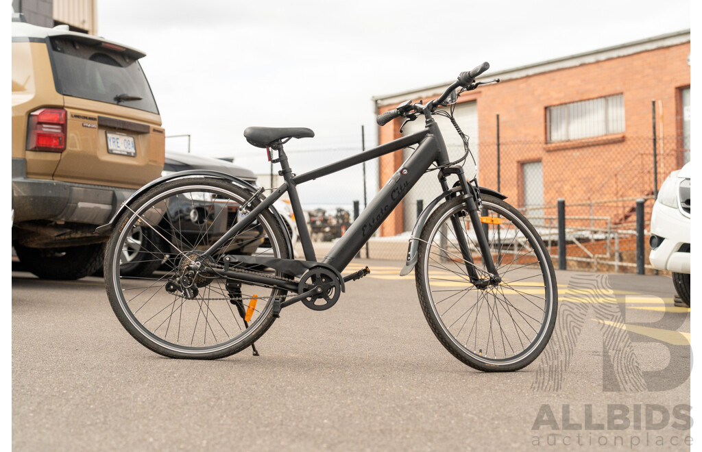 Estate City 7 Speed Electric Bike