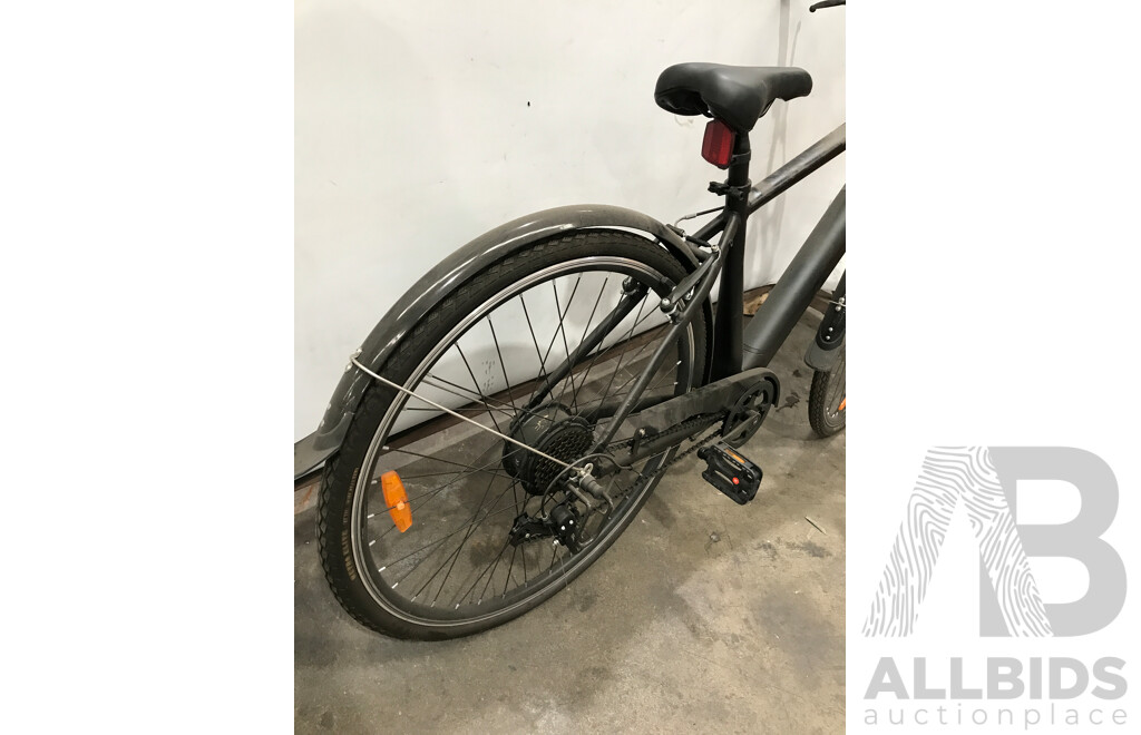 Estate City 7 Speed Electric Bike