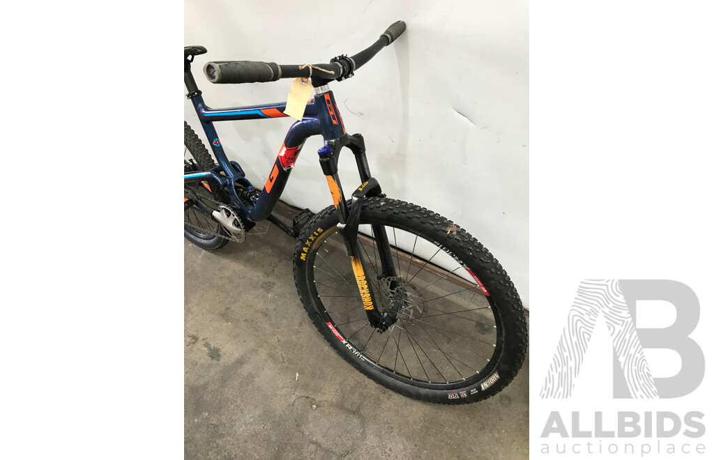 GT Helion Mountain Bike