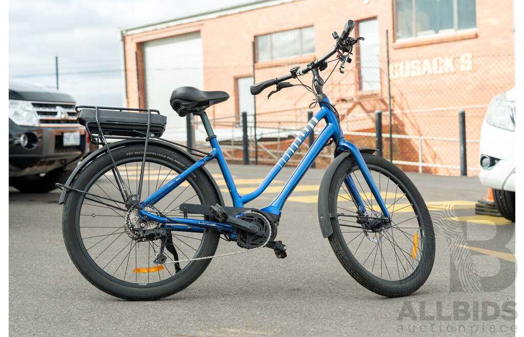 Giant Syncdrive 9 Speed Electric Bike