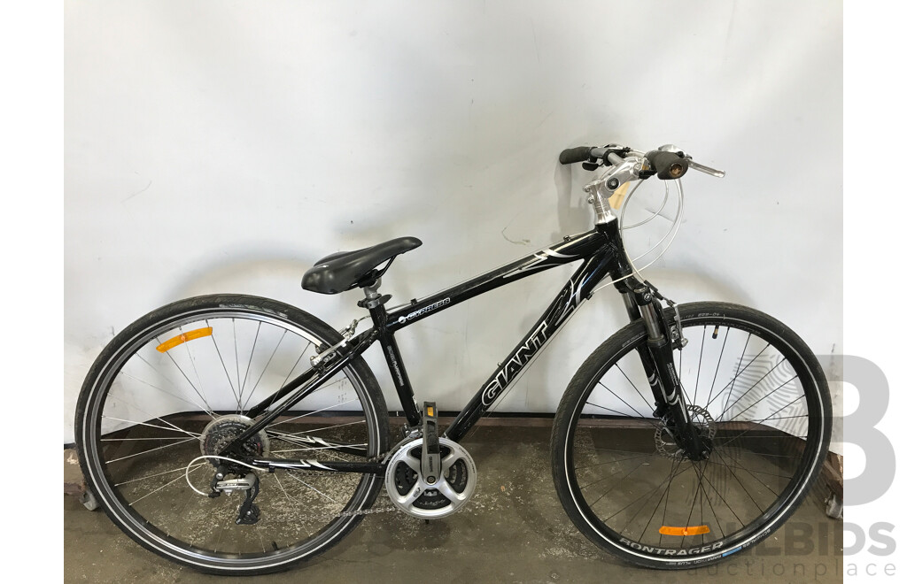 Giant Cypress 16 Speed Hybrid Bike