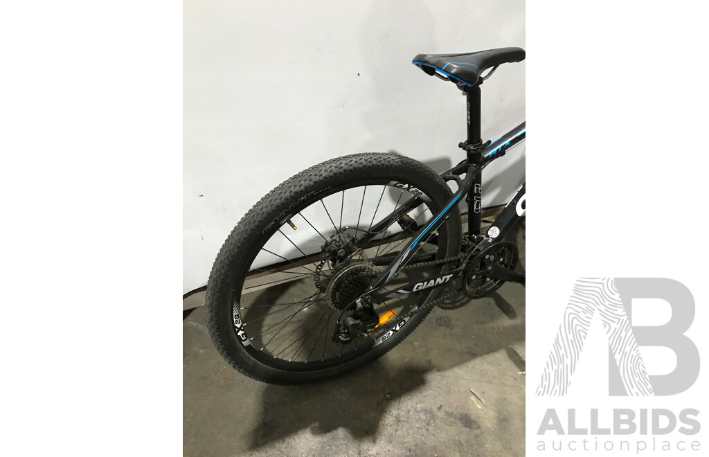 Giant ATX 21 Speed Mountain Bike