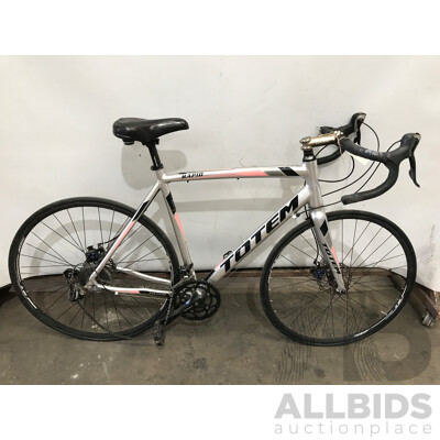 Totem Rapid 18 Speed Racer Bike