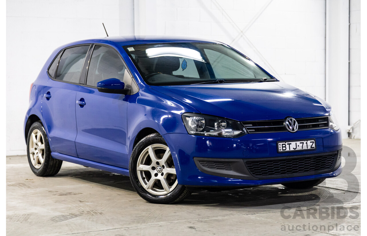 11/2010 Volkswagen Polo 66 TDI Comfortline 6R 5d Hatchback Ocean Blue Metallic Turbo Diesel 1.6L