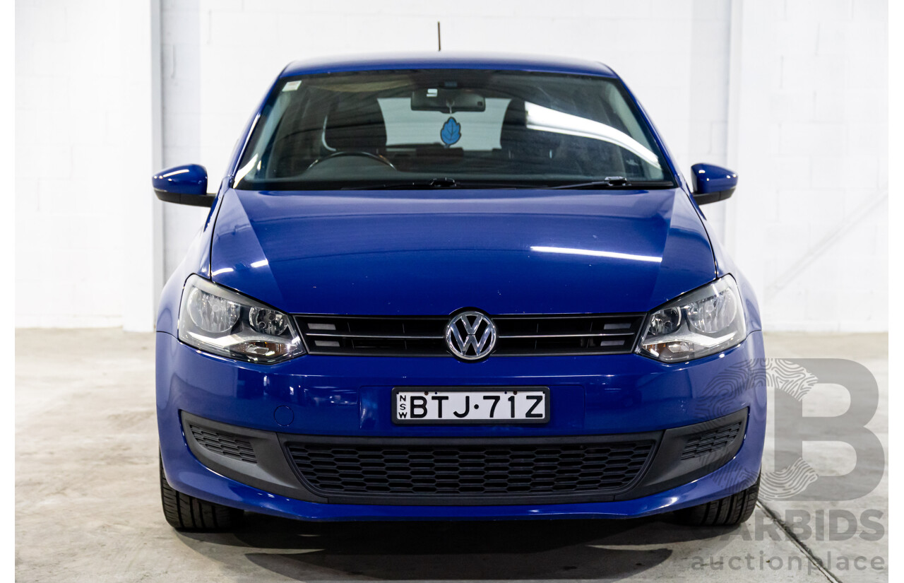11/2010 Volkswagen Polo 66 TDI Comfortline 6R 5d Hatchback Ocean Blue Metallic Turbo Diesel 1.6L