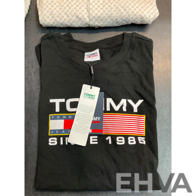 HUGO BOSS Shirts and Crewneck Sweater Size M and L, TOMMY JEANDS T-shirt Size S - Lot of 4