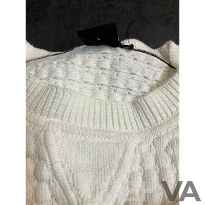 HUGO BOSS Shirts and Crewneck Sweater Size M and L, TOMMY JEANDS T-shirt Size S - Lot of 4