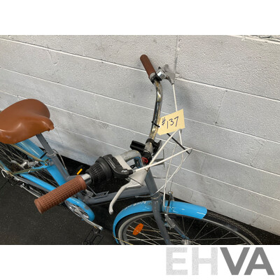 Blue and Gray Bike 7 Speed