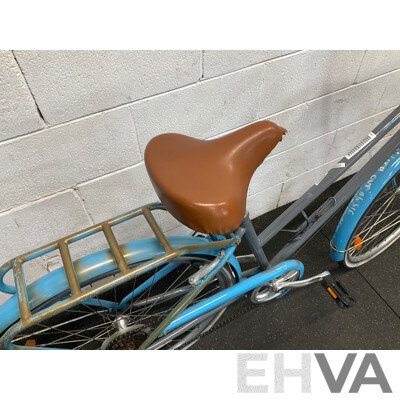 Blue and Gray Bike 7 Speed