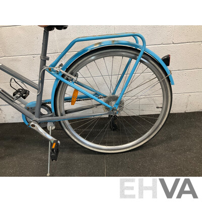Blue and Gray Bike 7 Speed