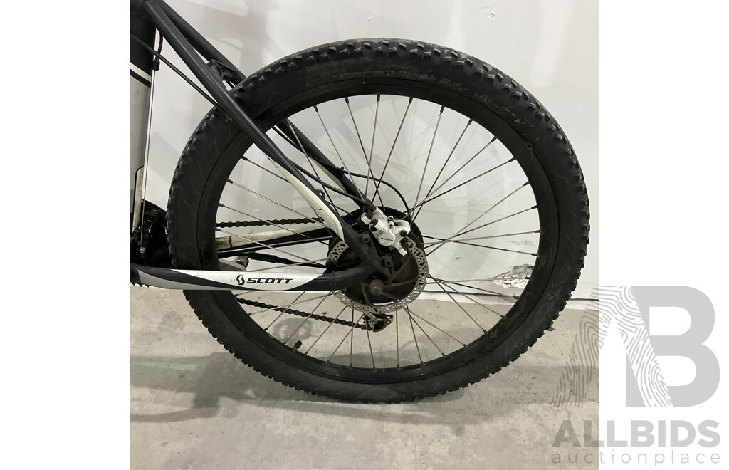 Scott Scale 60 Mountain Bike (48cm Frame)