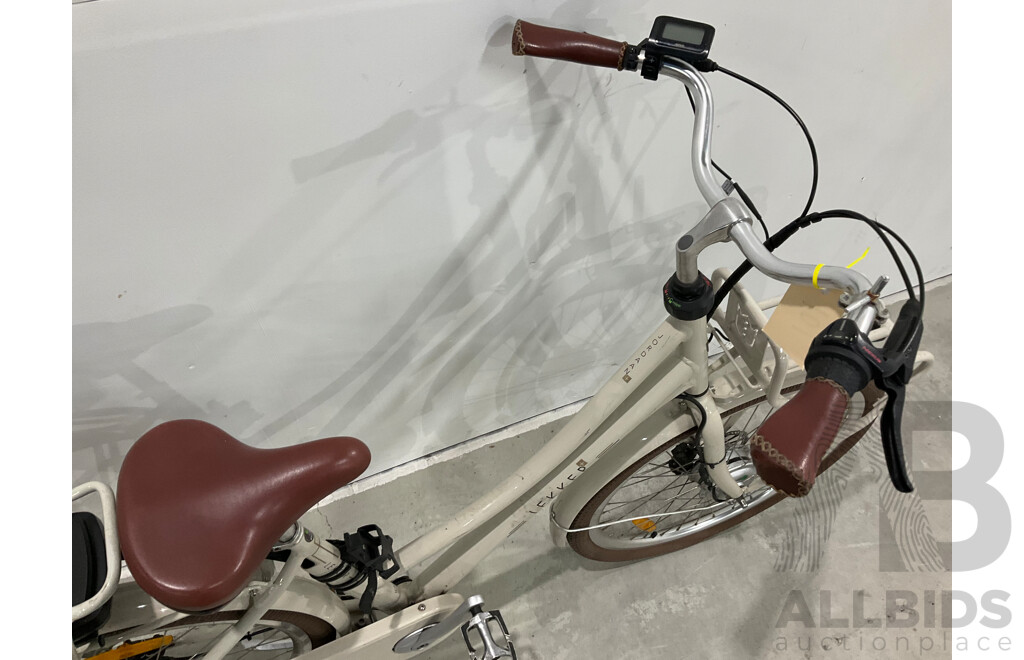 Lekker Cruiser Bike (49cm Frame)