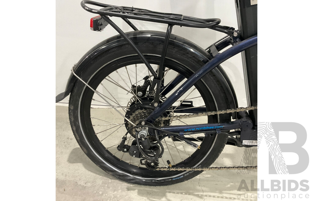 NCM Paris E-Bike (37cm Frame)