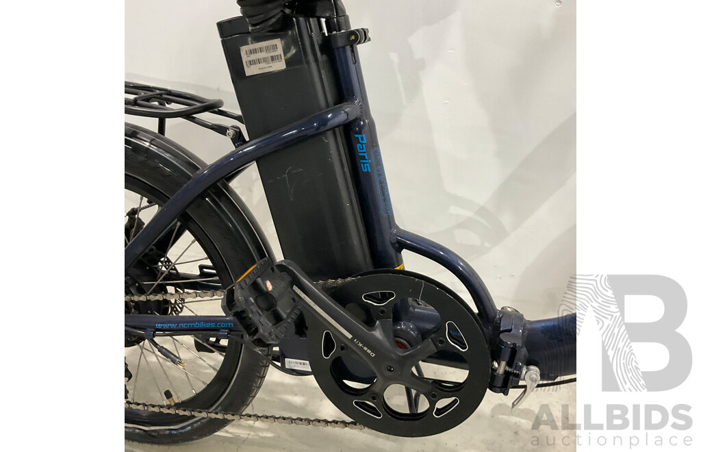 NCM Paris E-Bike (37cm Frame)