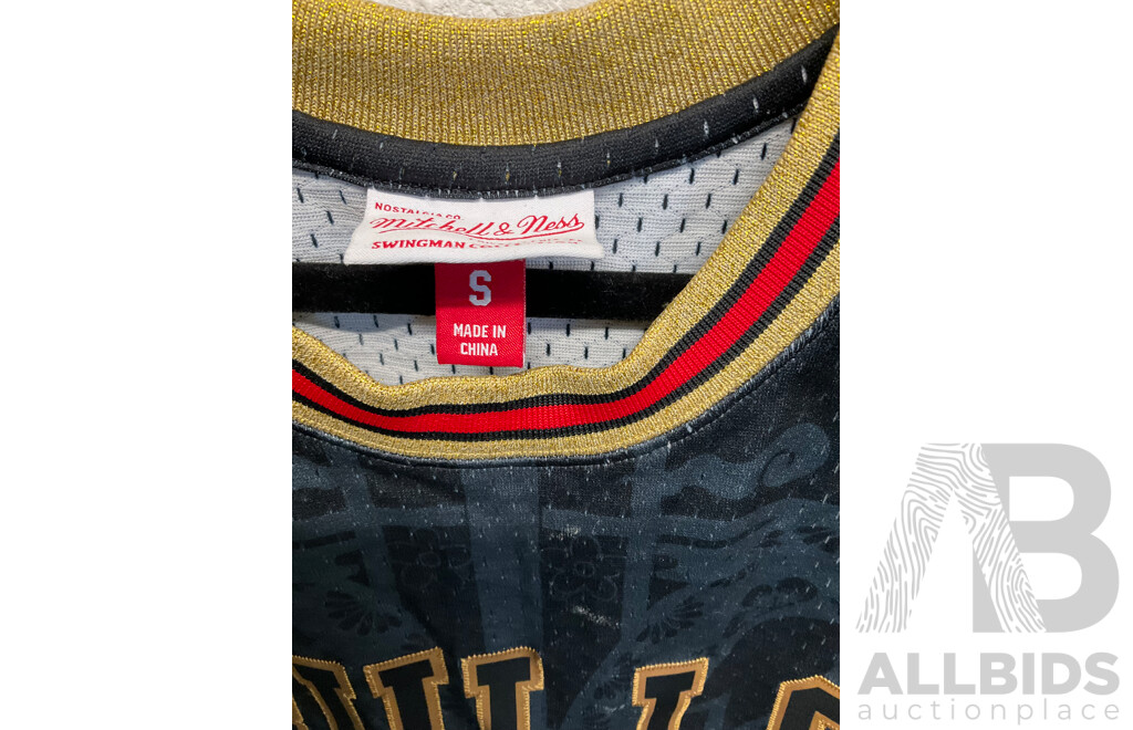 MITHCELL & NESS Dennis Rodman Chicago Bulls Jersey Size S and Sports Tops Size M (x2) - Lot of 3