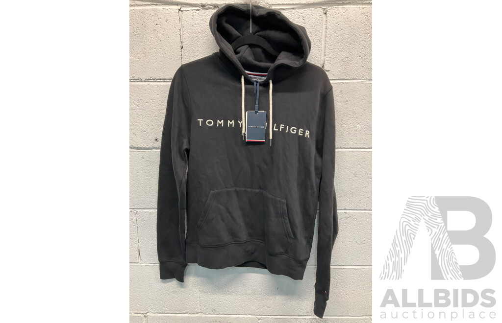 TOMMY HILFIGER Logo Hoodie and Sweatshorts Size XS - Lot of 2